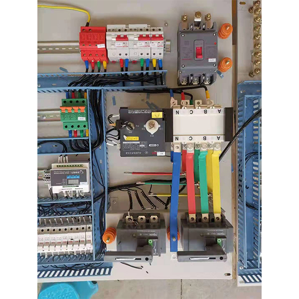 電源系統(tǒng)防 雷