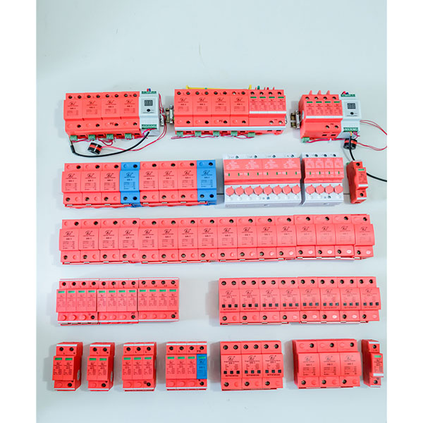 浪涌保護器的Up
